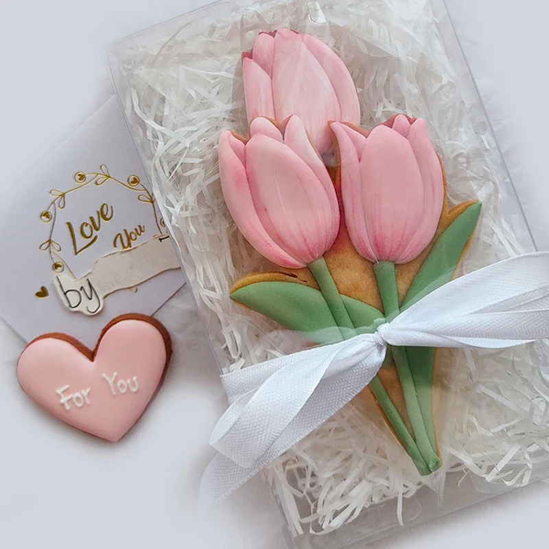Mother\'s Day Frosting Cookie Embosser Mould Carnation Flower Cookie Thanksgiving Teachers Day Tulip Pattern Biscuit Cutters Mold