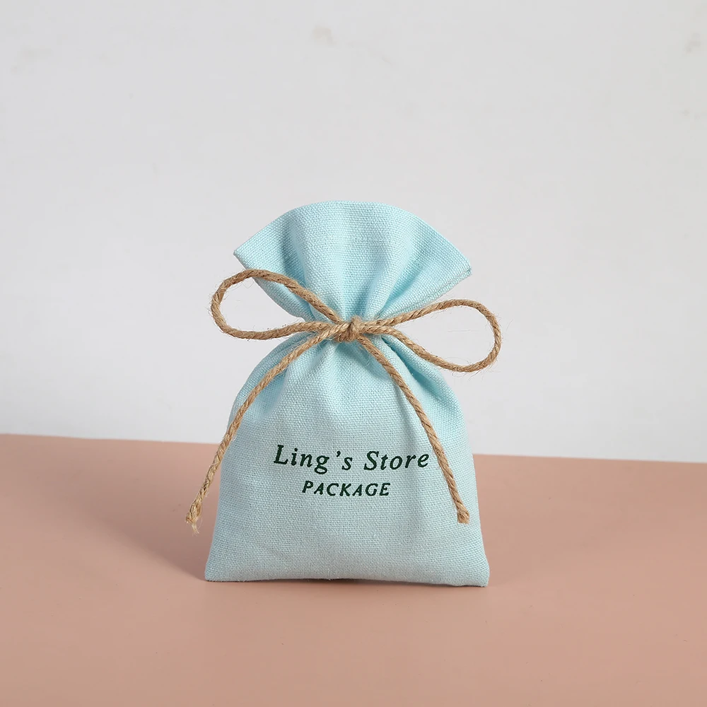 100 pièces bleu bijoux sac 7x9 cm faveurs de mariage cadeau coton toile pochettes belle Festival fête cadeaux d'anniversaire emballage conteneur