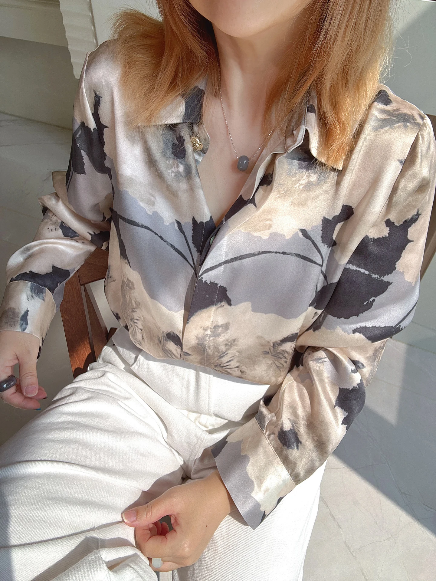 

Retro Artistic High Quali Silk Water-Mark Floral Waed Silk antou Satin irt Silk Dra Satin Surface