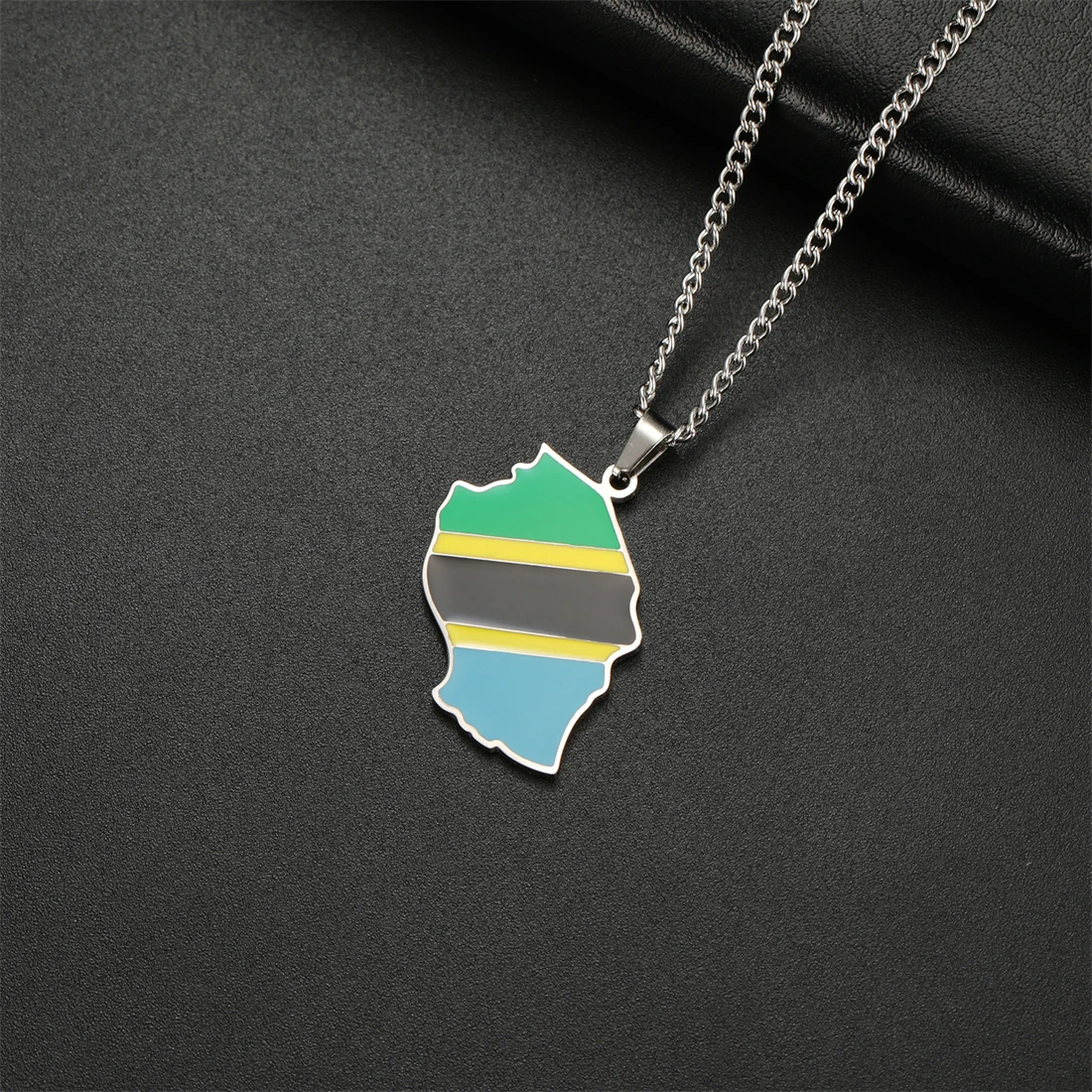 EUEAVAN Enamel Tanzania Map Flag Pendant Necklace For Women Men Stainless Steel Charm Fashion Tanzanian Patriotic Jewelry Gifts