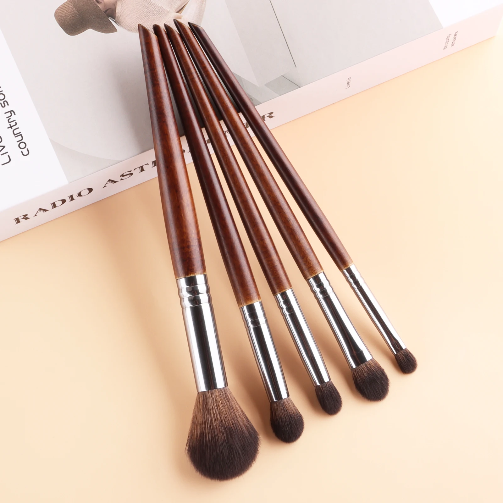 5 pcs Natural Makeup Brushes Set Eyeshadow Make Up Brush Kit for Makeup nabor kistey Blending pinceaux maquillage