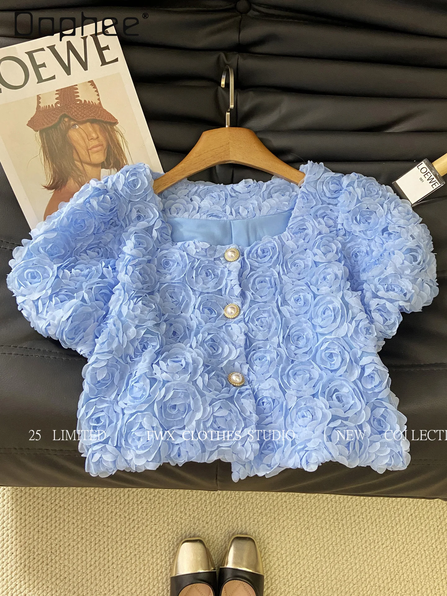 

2025 Summer New French Sweet Loose Three-dimensional Flower Square Neck Short-sleeved Shirt Women Fashion Single-breasted Shirts
