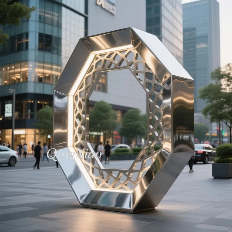 Irregular Polygon Hollow Mesh Stainless Steel Sculpture Mirror Polished Custom Outdoor Villa Urban Commercial Plaza Landscape