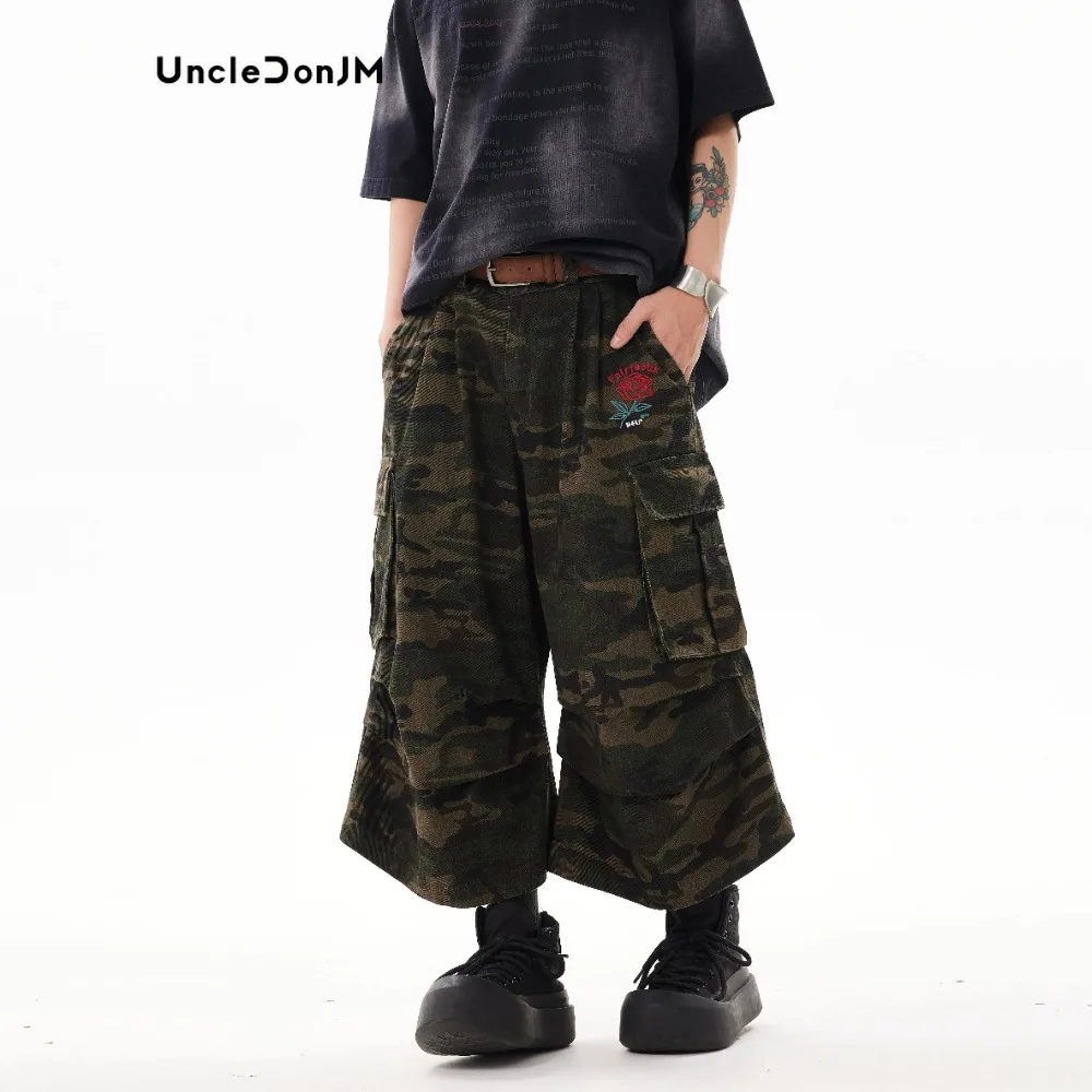 Embroidery Camouflage Casual Wide-leg Cropped Pants Street Wear Hip-hop Multi-pocket Shorts