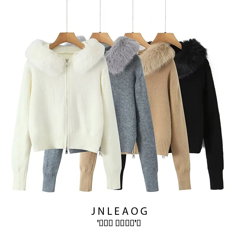 

JNLEAOG Faionable Autumn New Women's Zipper Cardigan Sweater with Fake Fur Collar All-Match Design Stand Fit Polyester