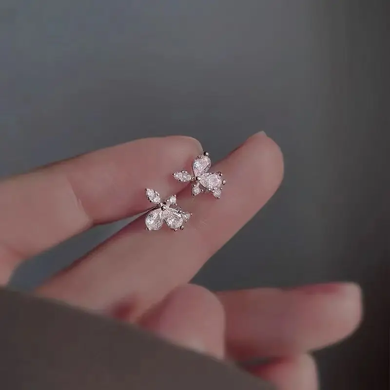 

Simple Hypoallergenic Small Zircon Crystal Mini Flower Stud Earrings for Women Dazzling Mini Piercing Party Earring Jewelry Gift
