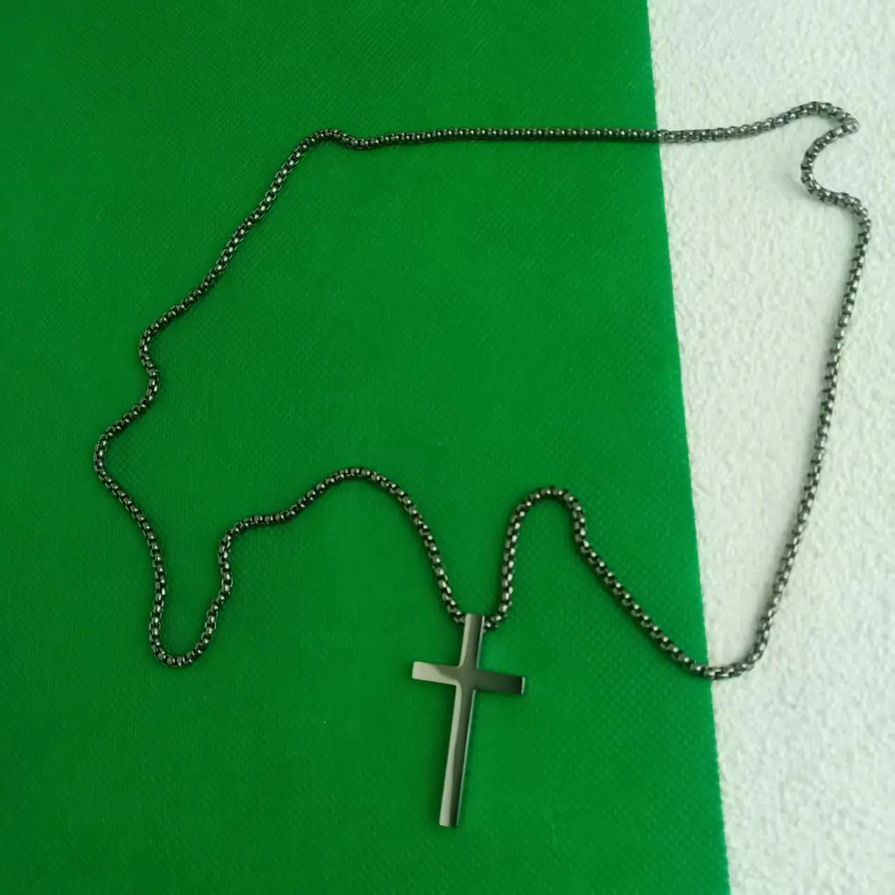 New Pure Titanium Box Chain Necklace - 3.0mm Thickness, Buckle-Free Design, Hypoallergenic Daily Jewelry