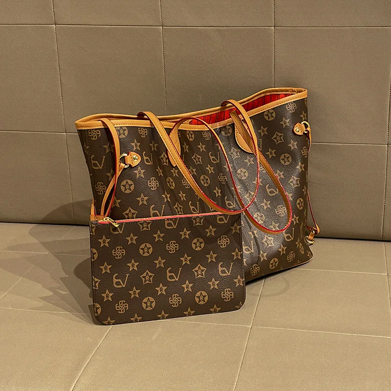 Popular Stylish Casual Leather Diaper Bags For Women Luxury Brand Large Capacity Elegant Crossbody Shoulder Bag Designer