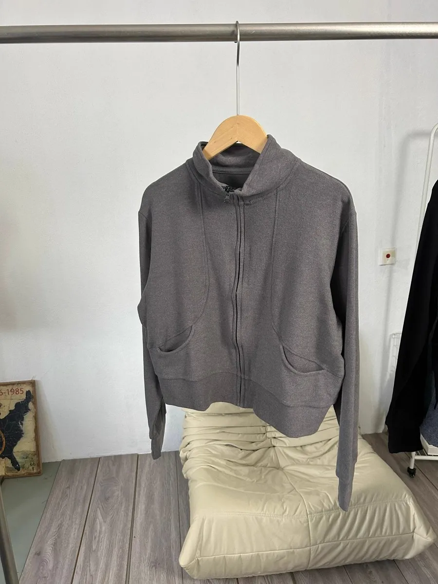 

Мягкий и удобный женский кардиган-свитшот, осенне-зимняя новинка, повседневная приталенная модель с воротником-стойкой и отворачивающимся воротником, короткое пальто