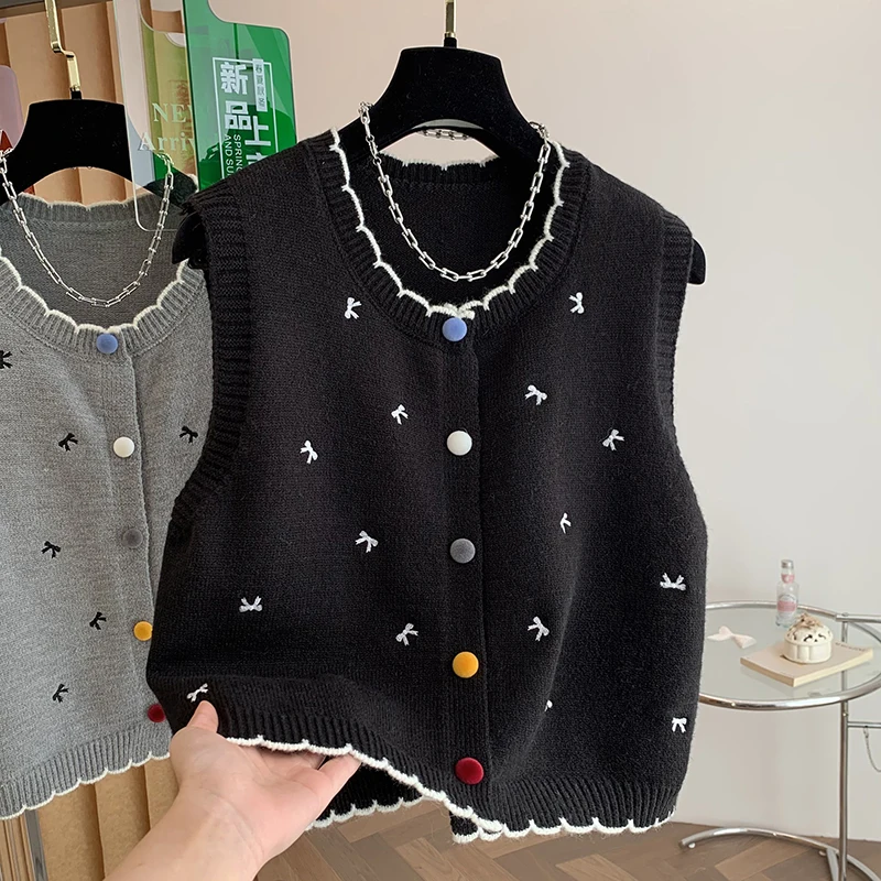 

Sweet Color Block Knitted Vest Women's Loose Single Button Top Layering Fashionable Anti-Aging Autumn 2025 Style Cardigan