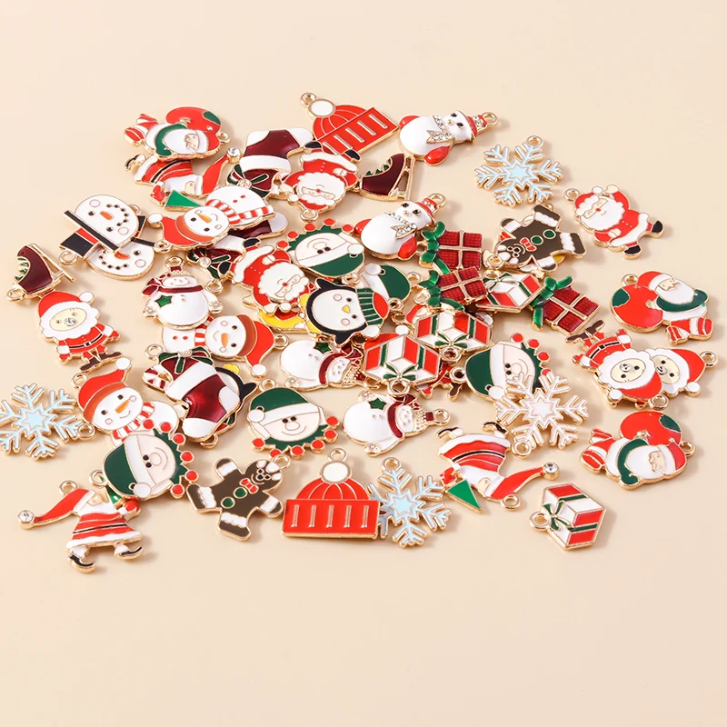 10 stücke Emaille Weihnachten Charme Lebkuchen mann Schneeflocke Schneemann Santa Anhänger für DIY Halskette Ohrring Schmuck Herstellung Zubehör – Detail 6