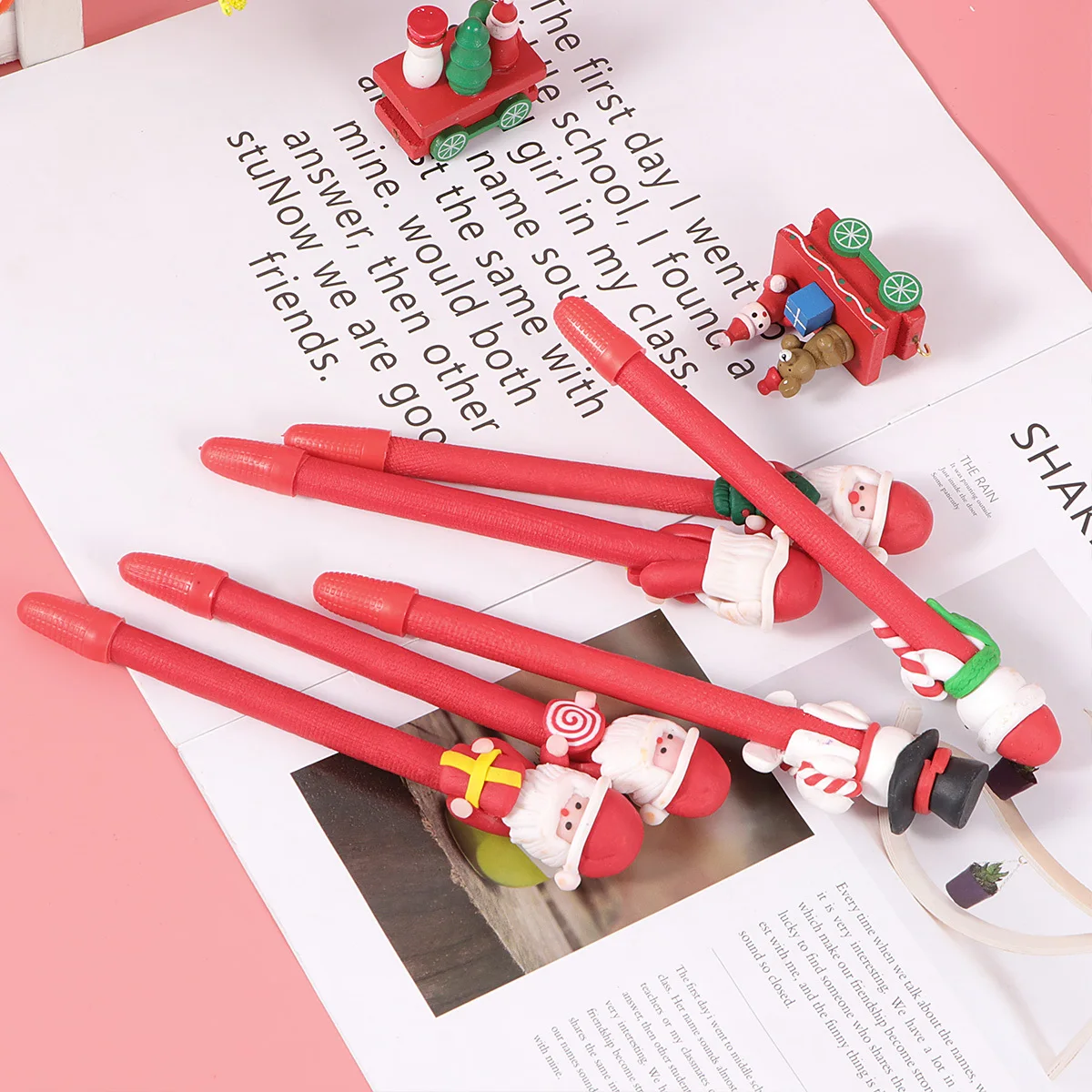 

6Pcs Xmas Theme Ballpoint Pens Lovely Cartoon Design Smooth Writing School Supplies Kids Prizes Business Promotional Gifts