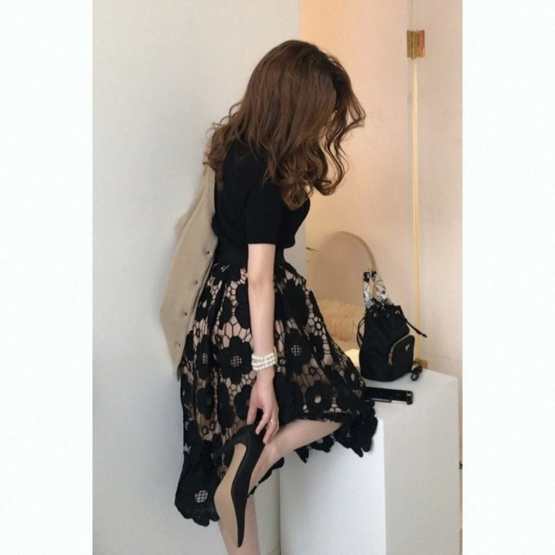 봄 가을 여성 패션 a 라인 스커트 높은 허리 미디 스커트를위한 탄성 허리가있는 우아한 다목적 레이스 하프 스커트