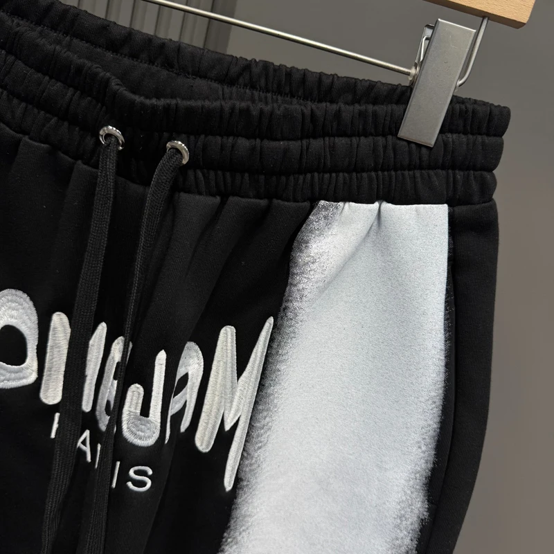 Big Paint Graffiti Stripe Splice Pink Black Shorts Loose Drawstring Shortpants for Men Women Summer Beach Holiday Sports Shorts