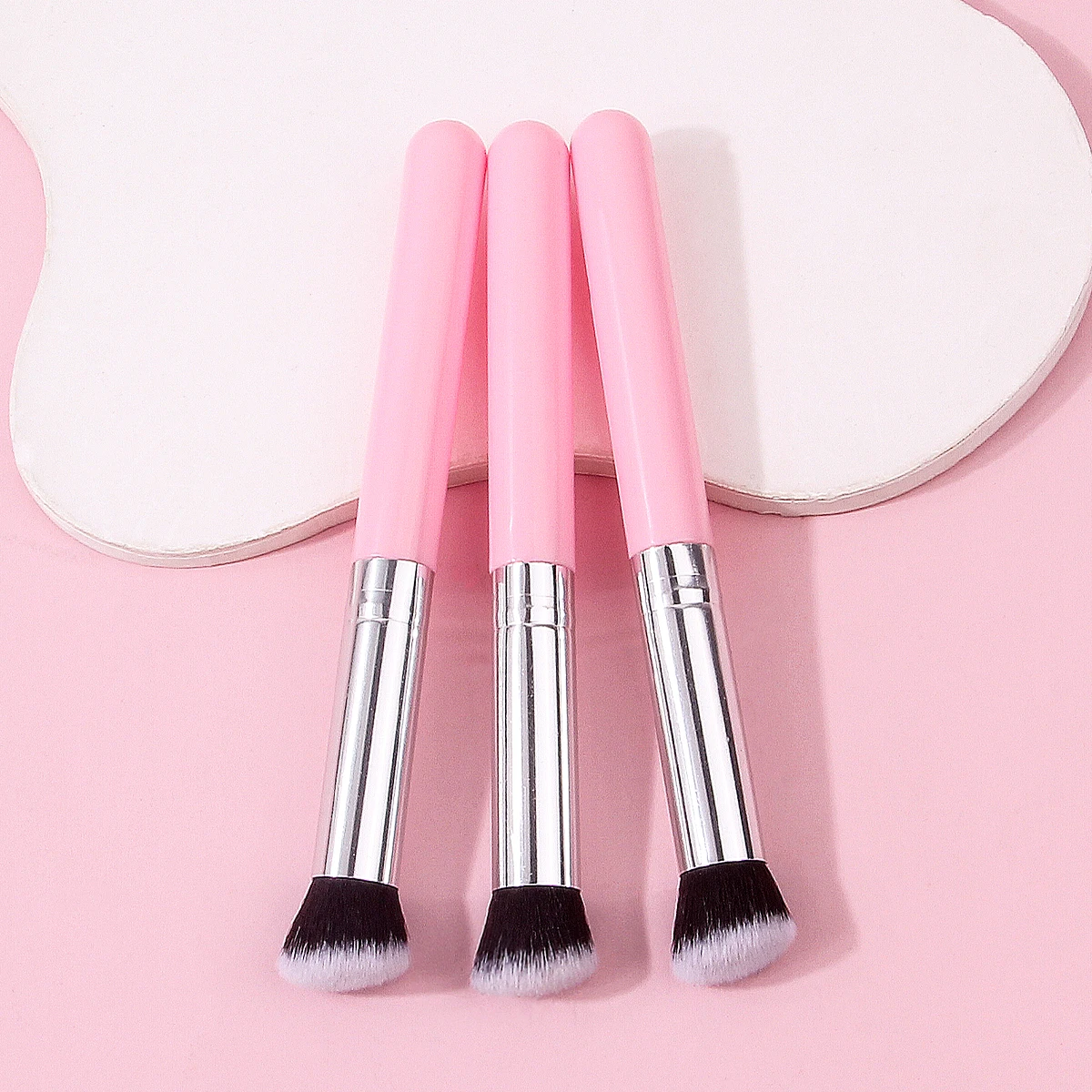 3 قطع من فرشاة كونسيلر الناعمة بزاوية، فرشاة كريم الأساس، فرشاة أحمر الخدود، أداة فرشاة مكياج الوجه المحمولة متعددة الوظائف #2
