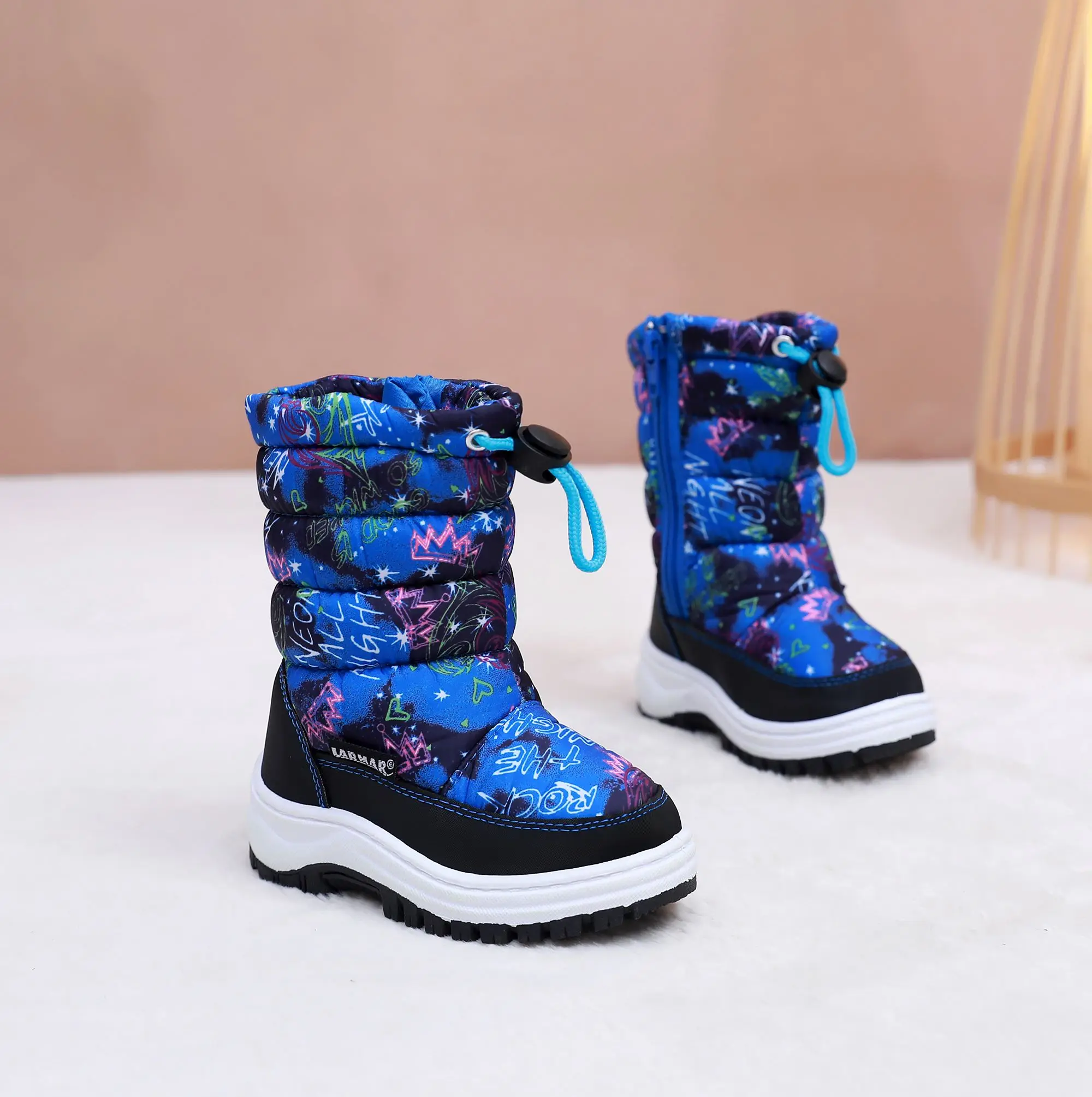 Winter Snow Boots For boys and gril High Barrel boots Winter Thickened And Fleece Plus Large Children Cotton Shoes