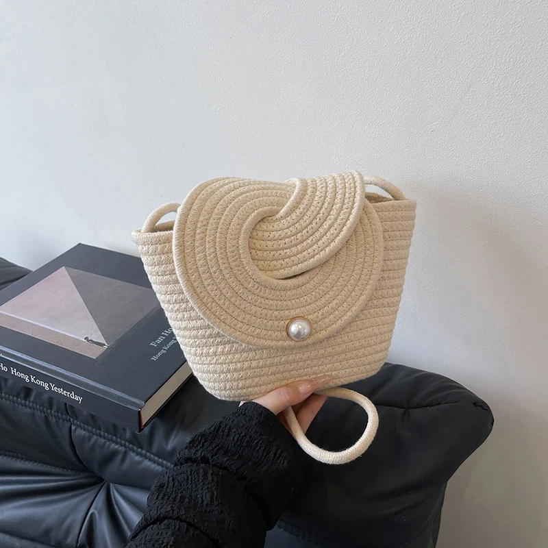 Beliebte handgewebte Taschen für den Sommer 2025, vielseitige Umhängetaschen mit einer Schulter, Ins Beach Vacation Bags