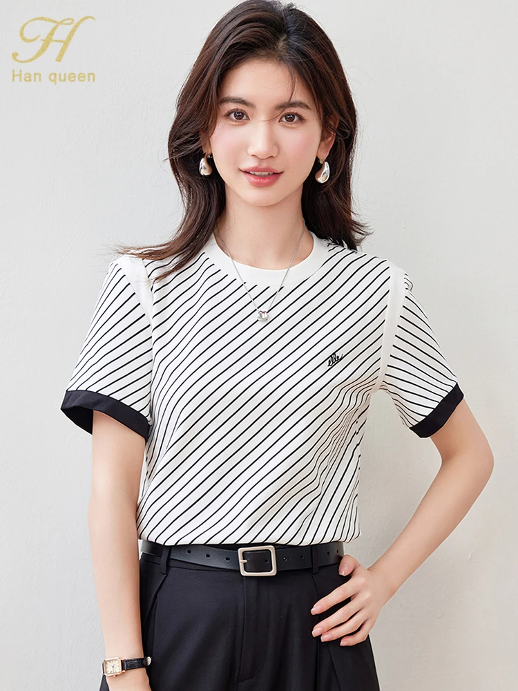 H Han Queen Summer Female Clothing Simple Office T-Shirt Short Sleeve Tops Casual Korean Style Vintage Stripes Loose Tee Women