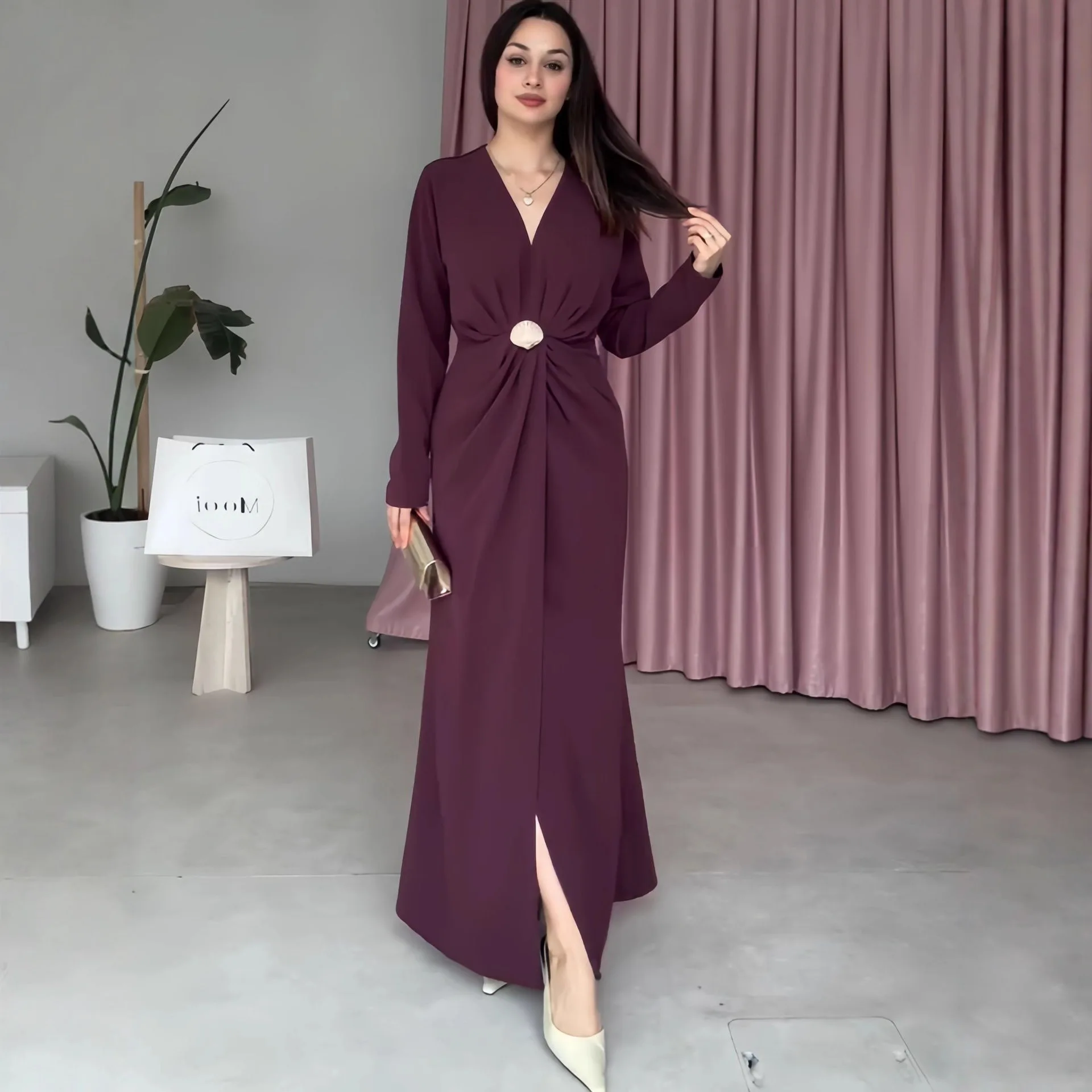 

Женское платье для Ид, абайя на Рамадан, праздничное длинное платье с V-образным вырезом, элегантное однотонное, 2026, джалабия, марокканский кафтан, Дубай, арабская длинная роба