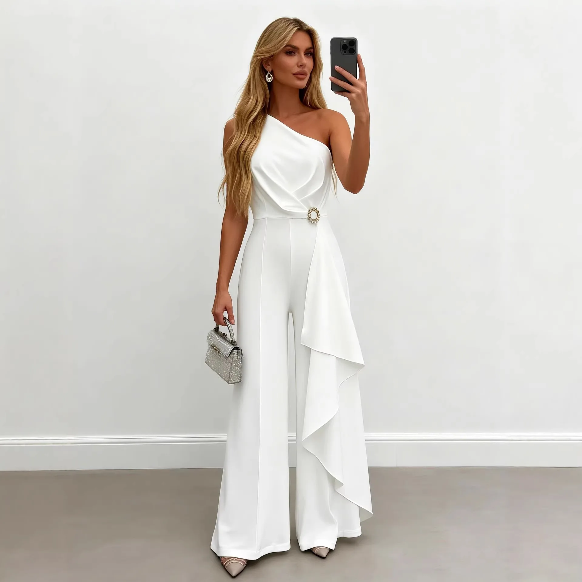 The New Summer 2026 Solid Color Casual Jumpsuit Has An Asymmetrical Diagonal Collar