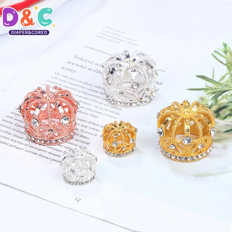 1:12 Dollhouse Miniature Gold Silver Bronze Mini Metal Alloy Crown Models Retro European Style Crown Headwear Dolls Accessories