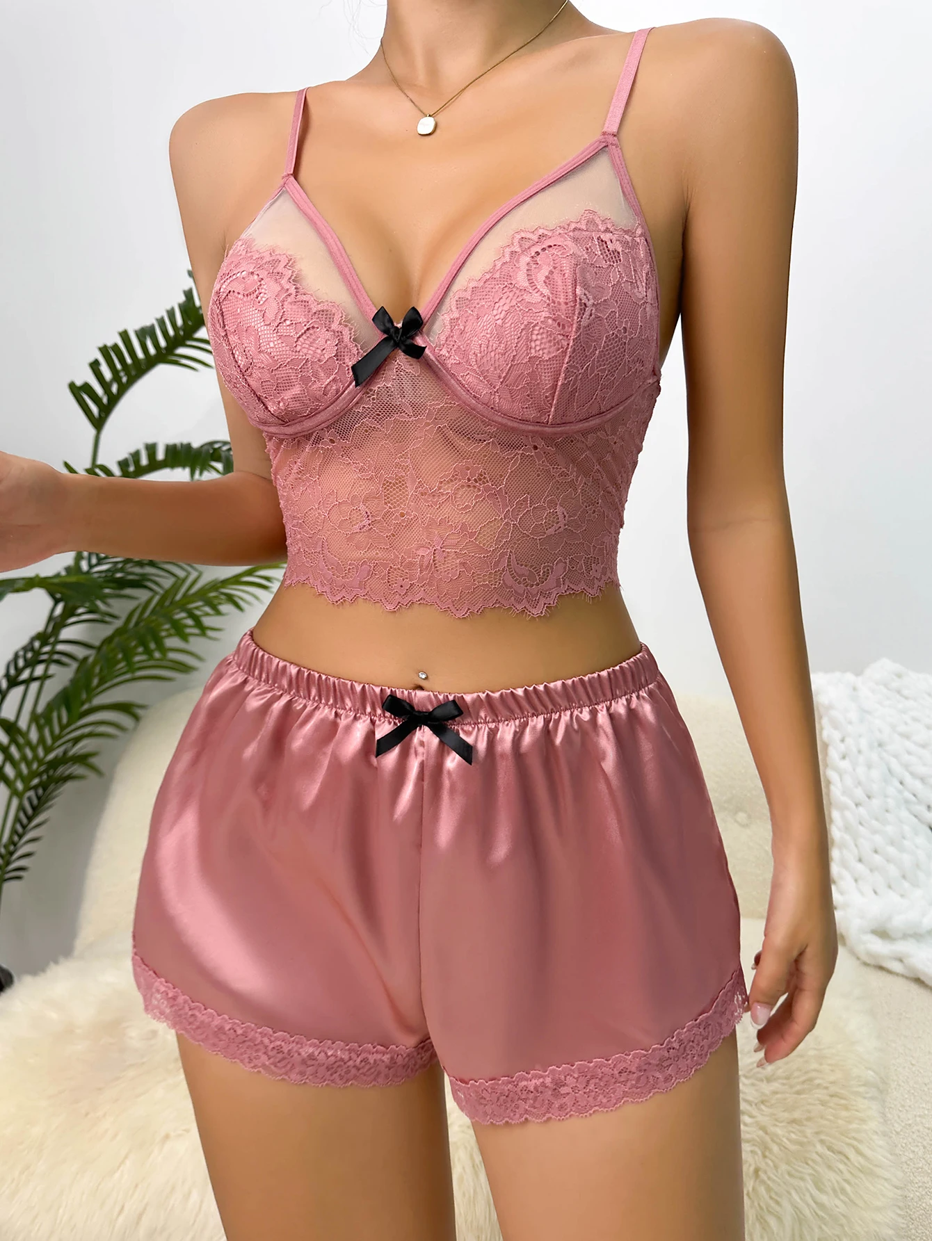 2pcs Women\'s Pajamas Lace Set Sling Tops + Shorts  Sleepwear Sexy V-neck Pink Home Suit Sleeveless Summer Nightwear Clothes