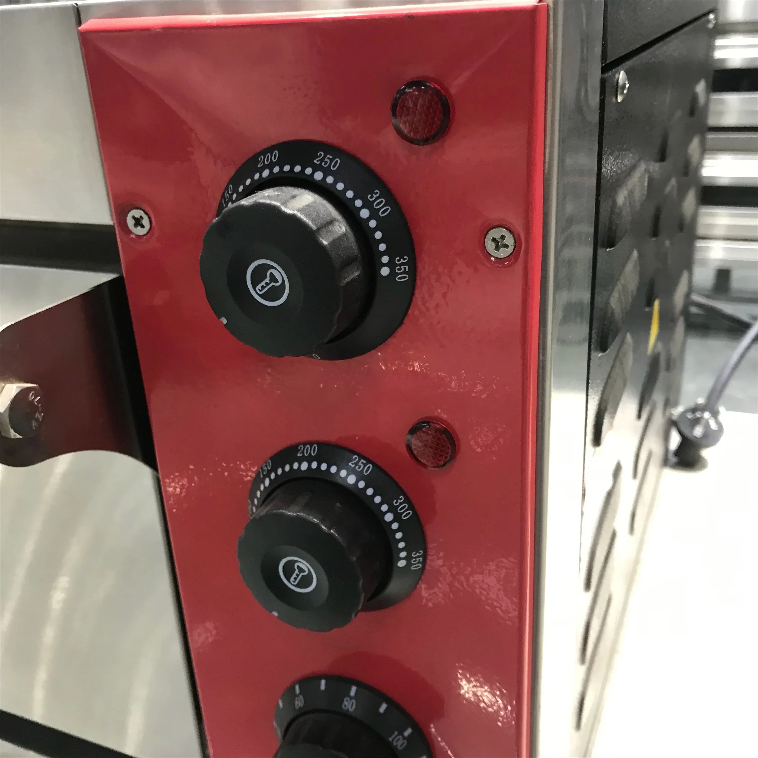 

Hot salePizza Oven Machine 2022 New Automatic Commercial Electric Pizza Maker Oven Industrial Baking Equipment Machine for Resta