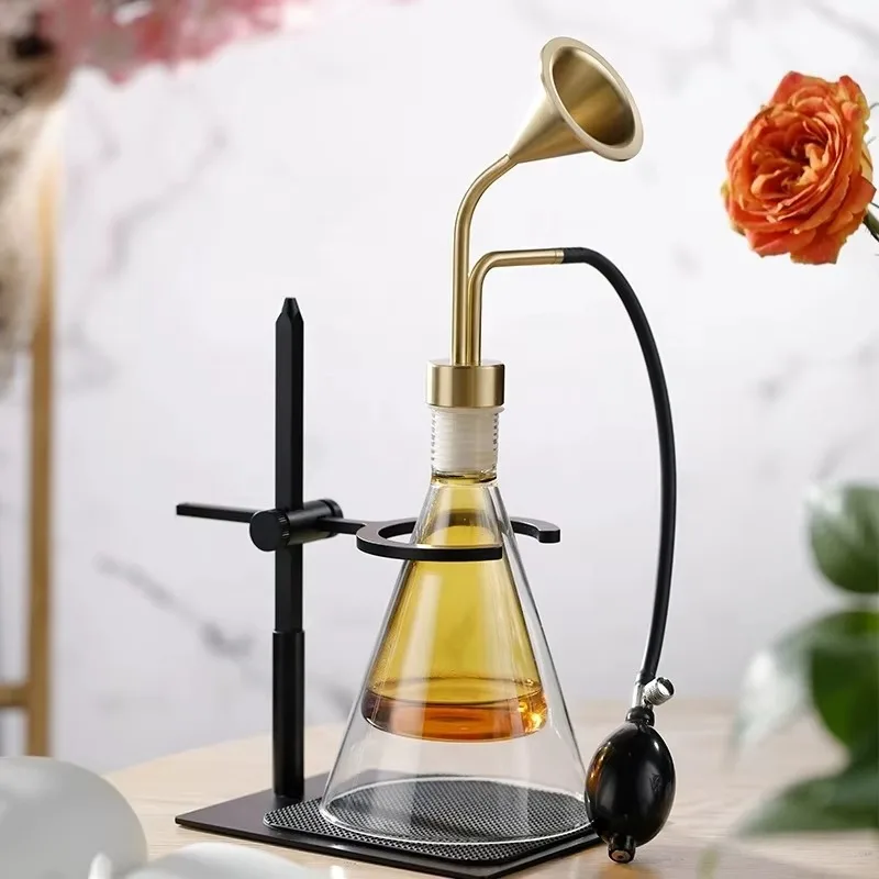 300ml Double Wall Brass Perfume Smell Bottle With Metal Stand Brass Smelling Incense Bottle New Designed Smelling Bottle
