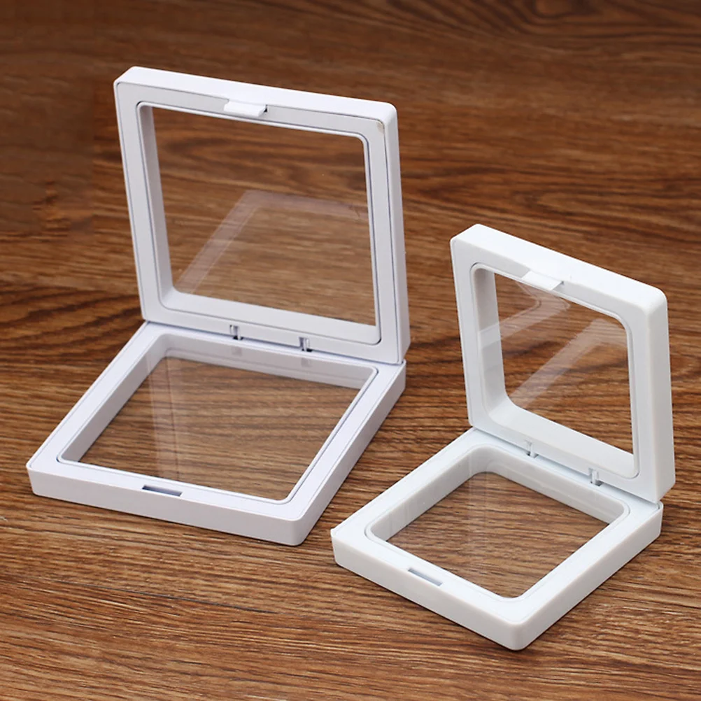 

2Pcs Transparent Jewelry Brooch Display Box Elastic Film Suspension Case for Jewelry Coins Gems Collectables 9x9cm 7x7cm