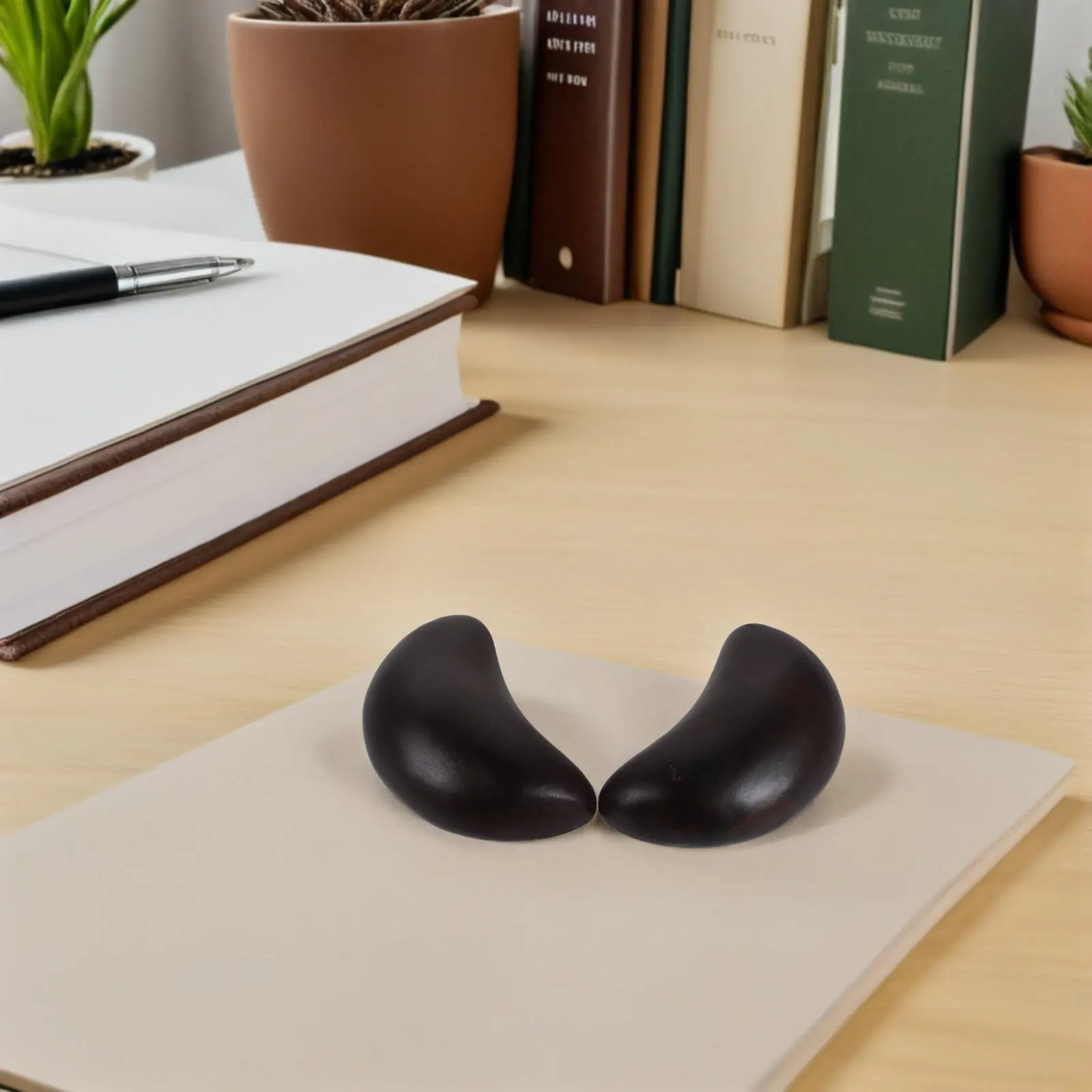 2 Pièces Blocs de Divination Bouddhistes Yin Yang en Bois, Coupelles Sculptées en Forme de Croissant de Lune, Décoration d'Autel Feng Shui, Rituel d'Offrande Spirituelle Taoïste