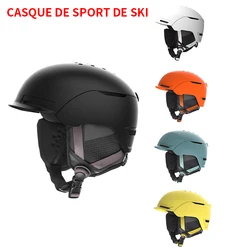 Casco de esquí de alta calidad para hombres y mujeres, moldeado de una pieza, cálido PC + EPS, deportes al aire libre, esquís, artículos de color claro