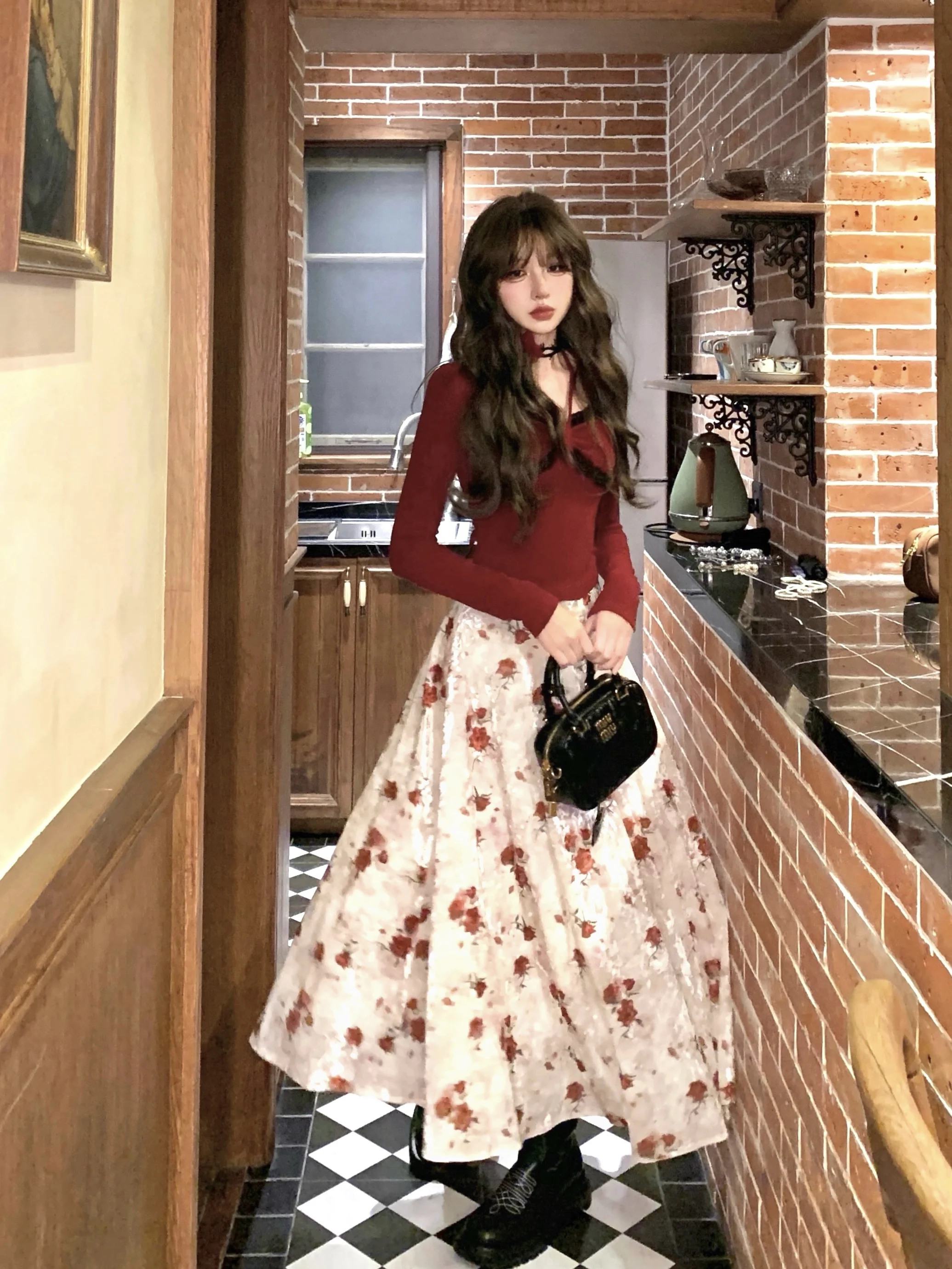 

Красная винтажная бархатная юбка-трапеция с топом, облегающий вязаный лонгслив, стандартная длина, женская модная зимняя коллекция