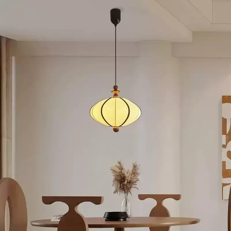 

SANDYHA Retro White Fabric Pendant Light Round Wooden Ceiling Chandelier LED Hanging Lamp for Bedroom Living Room Study Home