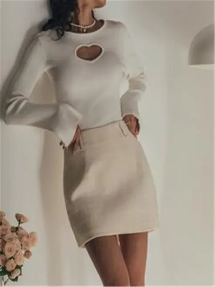 Heart Hollow Out Cropped Sweaters For Women 2024 O-Neck Flare Sleeve Red Jumper Sweater Autumn Winter Long Sleeve Knitted Top