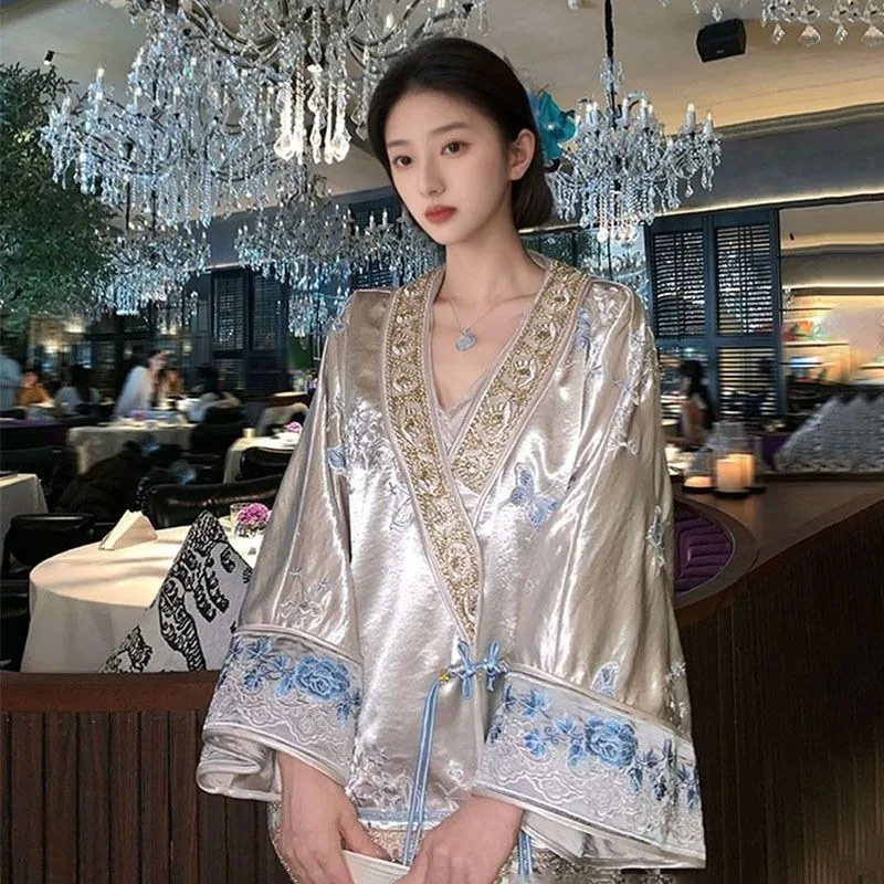 Spring High-end New Chinese Style Top with Butterfly Embroidery Slanted Cardigan Heavy-duty Light Luxury Loose Jacket for Women