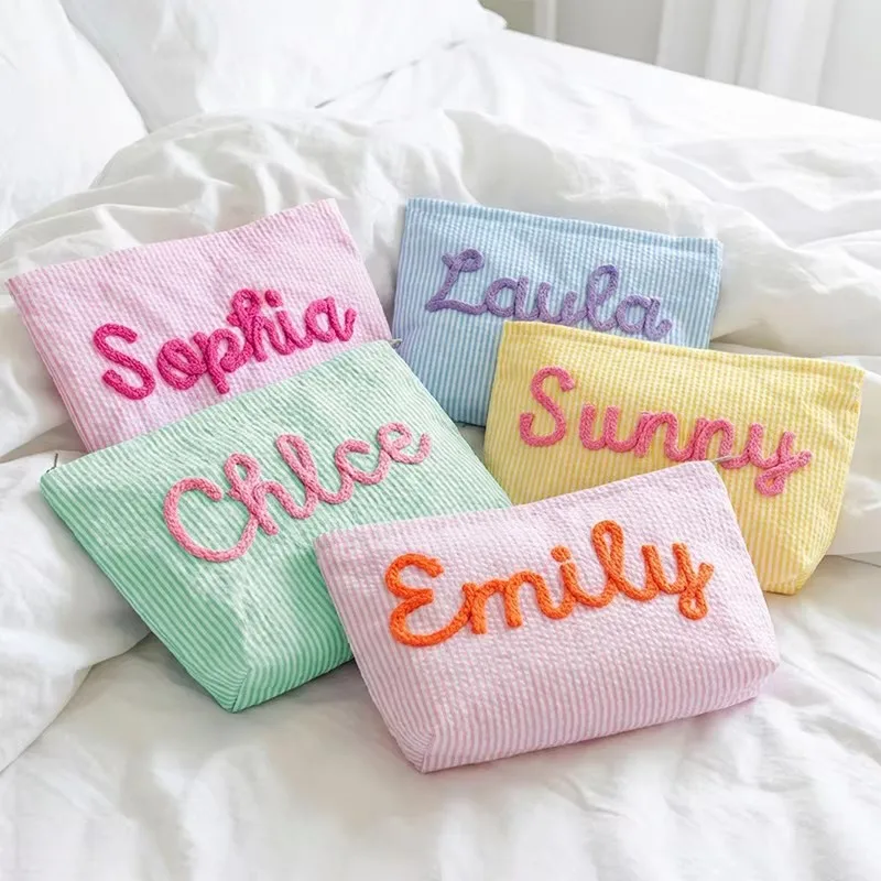 

Fashion Custom Seersucker Makeup Bag & Travel Pouch — Personalized Chenille Name Toiletry Bag & Summer Beach Tote for Women