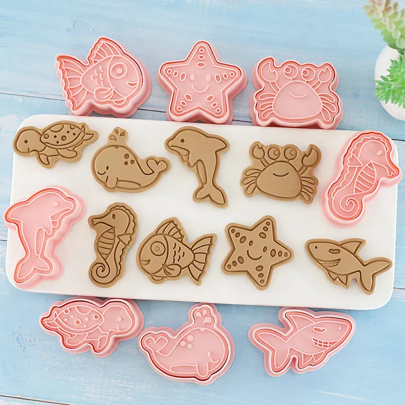 8Pcs/set Cookie Cutters Plastic 3D Marine life  Cartoon Pressable Biscuit Mold Cookie Stamp Kitchen Baking Pastry Bakeware Tool
