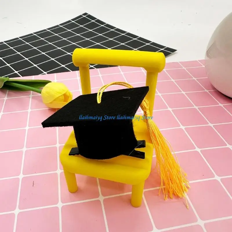 573B Elegant Felts Bachelor Cap For University College Diploma Celebration And Photography Traditional Felts Doctoral Cap