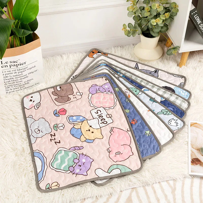 

Pet Washable Cool Sleeping Mat Cool Pad Mat Square Dog Paw Comfortable Cat Nest Pet Summer Printed Ice Pad Pet Supplies