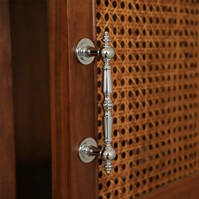 Brass French Wardrobe Handle Modern Minimalist Bright Chrome Silver Drawer Single Hole Knob Light Luxury Solid Cabinet Door Pull
