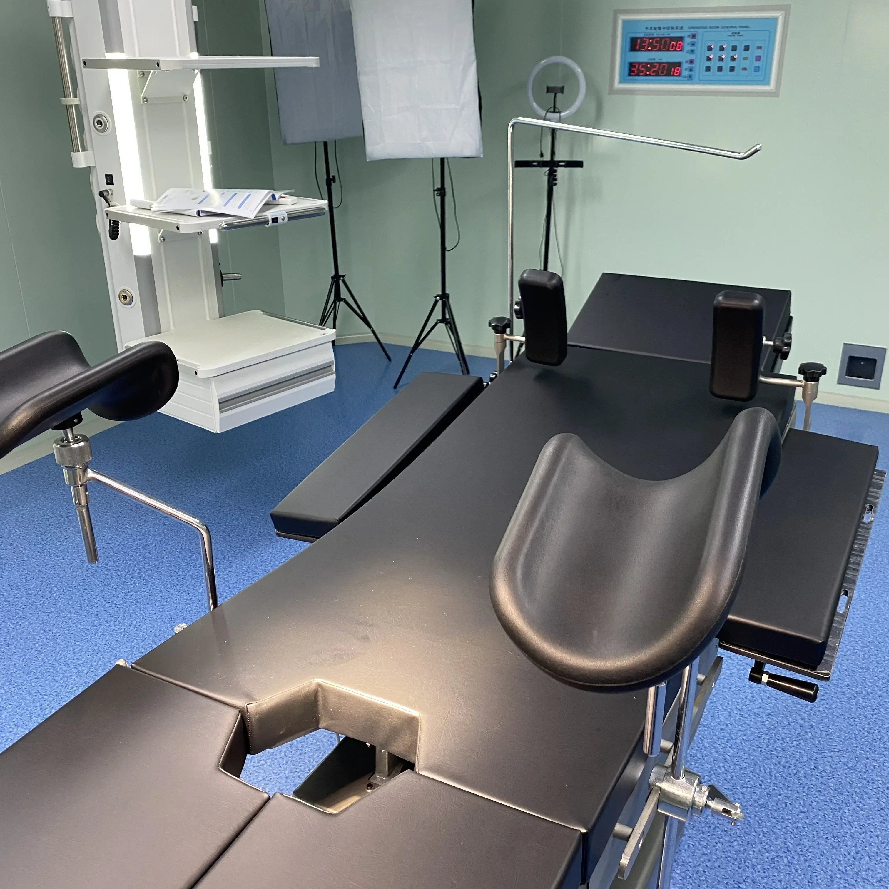 Fluoroscopic Bed Board Operating Table Can Do X-Ray Examination Operating Table
