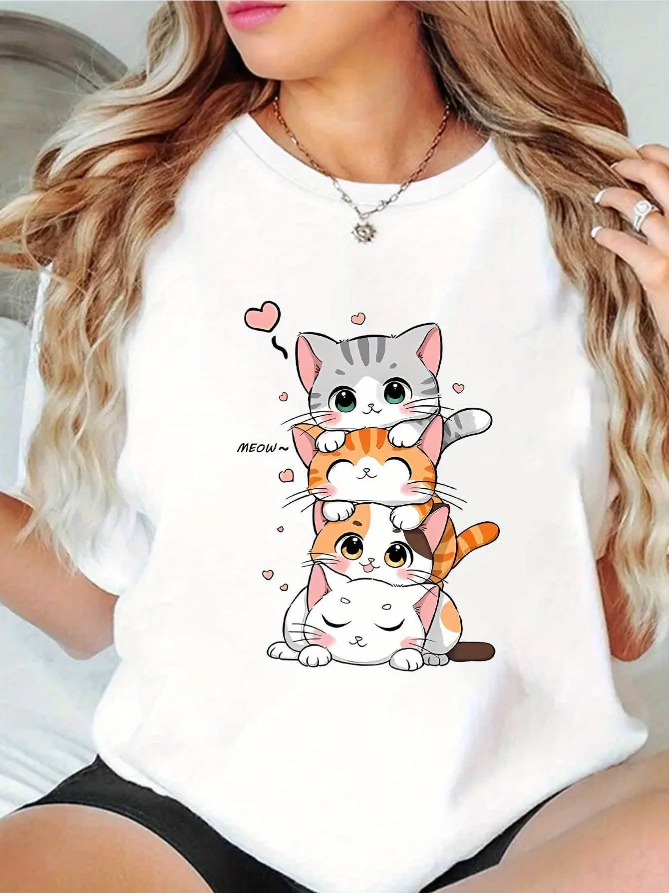 Women's T-shirt Short Sleeved with Three Cute Kittens Creative Printed Summer Round Neck T-shirt Women's Casual Clothing