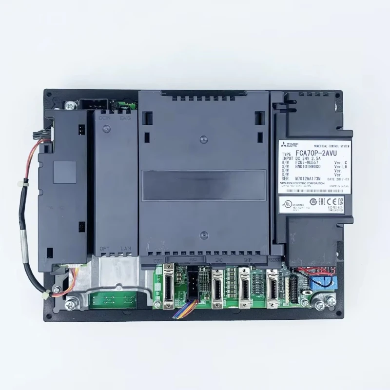 

FCA70P-2AVU FCU7-MU557 Used Mitsubishi original M70 series numerical control machine tool system controller FCA70P-2AVU