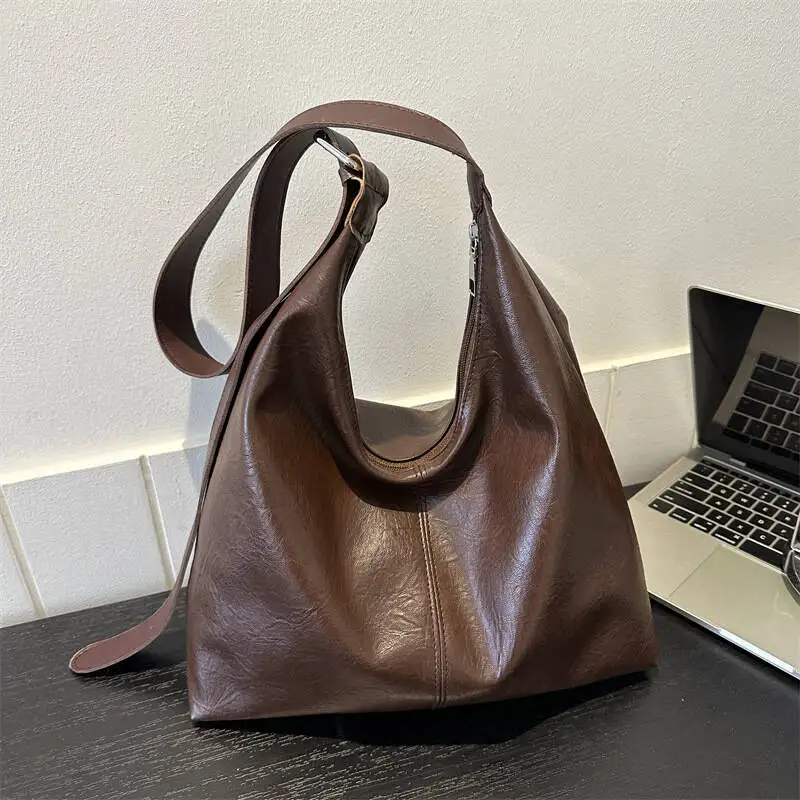 Vintage Commuter Women's  New Cross-Border Trendy Fashionable Single-Shoulder Tote Versatile Large-Capacity Underarm Bag