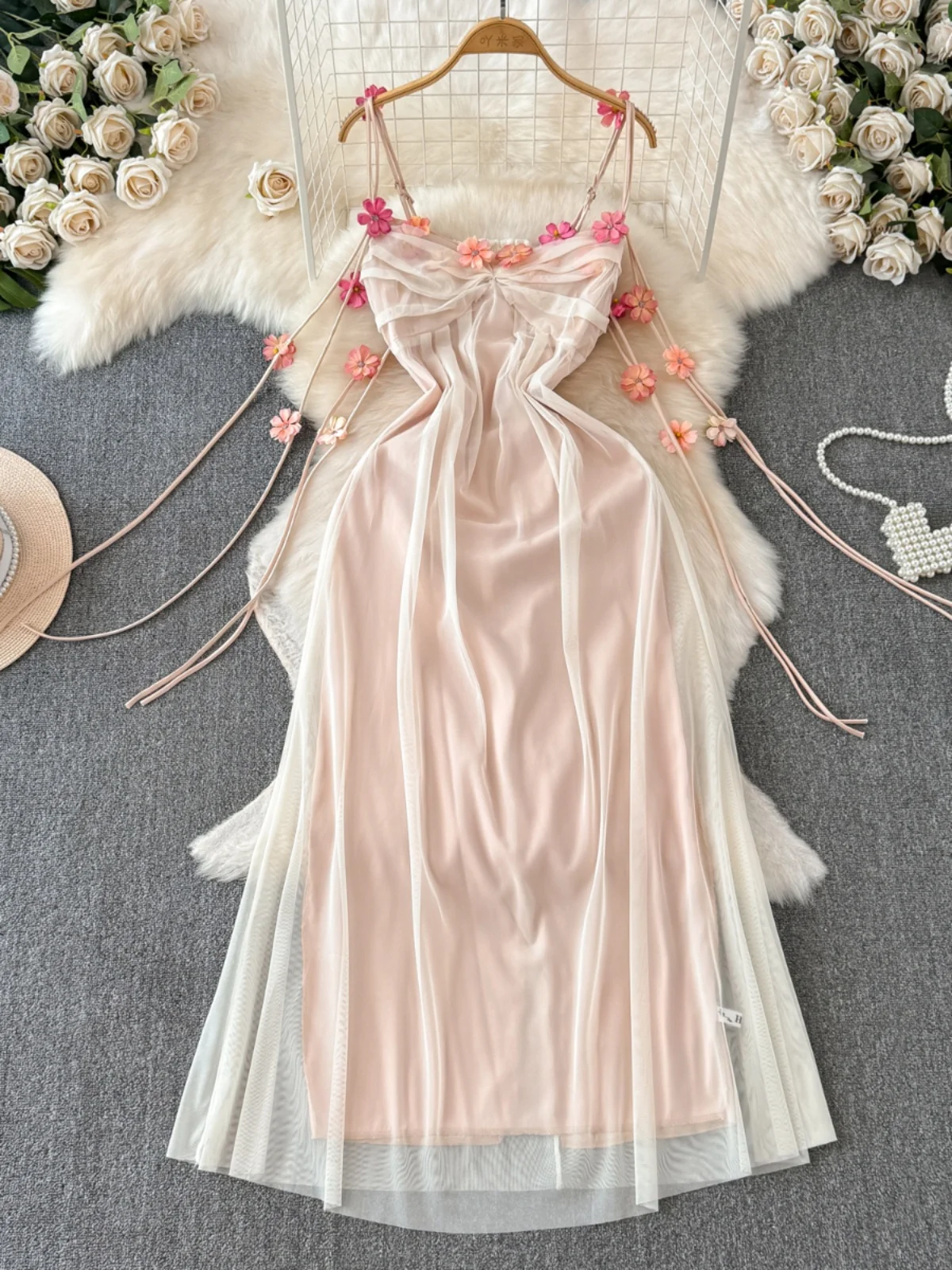 Foamlina Frauen Fee Sommerkleid sexy Blumen Dekoration Spaghetti träger ärmel los rücken frei schlank eine Linie Mesh Strand Maxi kleid