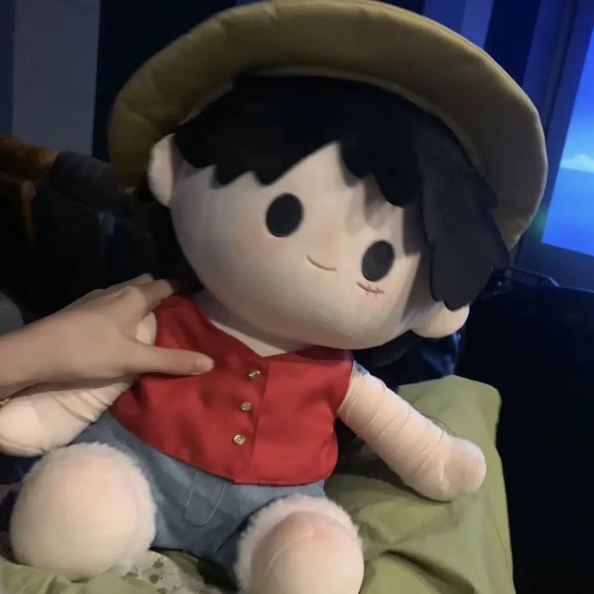 new-luffy-cotton-doll-40cm-one-piece-anime-peripheral-soft-stuffed-doll-birthday-gift-girls-ornament-model-cartoon-toys