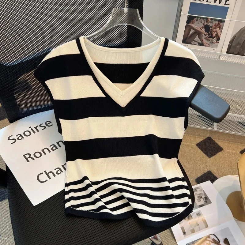 

Летняя полосатая футболка из двух частей из ледяного шелка с короткими рукавами для женщин, универсальный тонкий свободный вязаный топ без рукавов