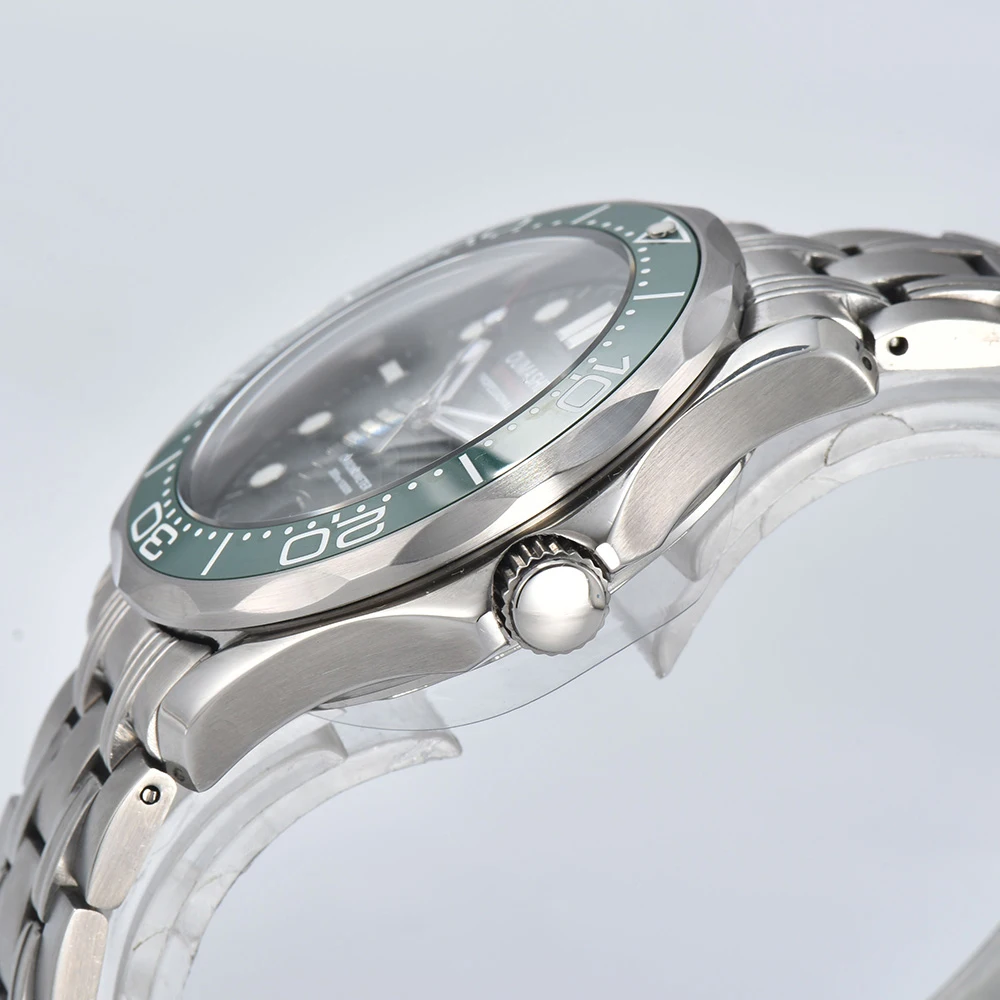 42mm luminous display men's watch automatic mechanical watch with NH35 movement, stainless steel strap sapphire glass view 5