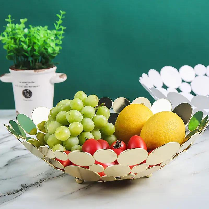 Nordic Luxury Fruit Tray Metal Accessories Home Livingroom Snack Basket Figurines Crafts Coffee Table Bowl Ornaments Decoration