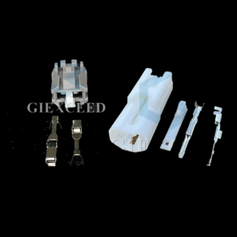 2 Sets 2 Pin AC Assembly 7283-8123-40 Brake Light Plug Socket CD Player Antenna Conversion Line Radio Antenna Plug MG610850-4